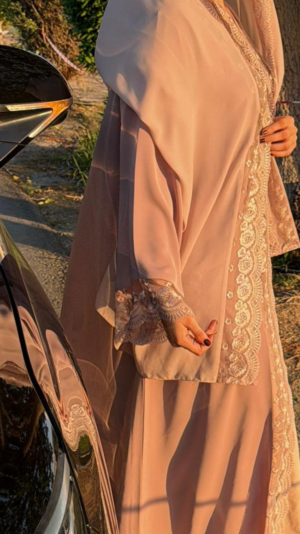 PINK AURA